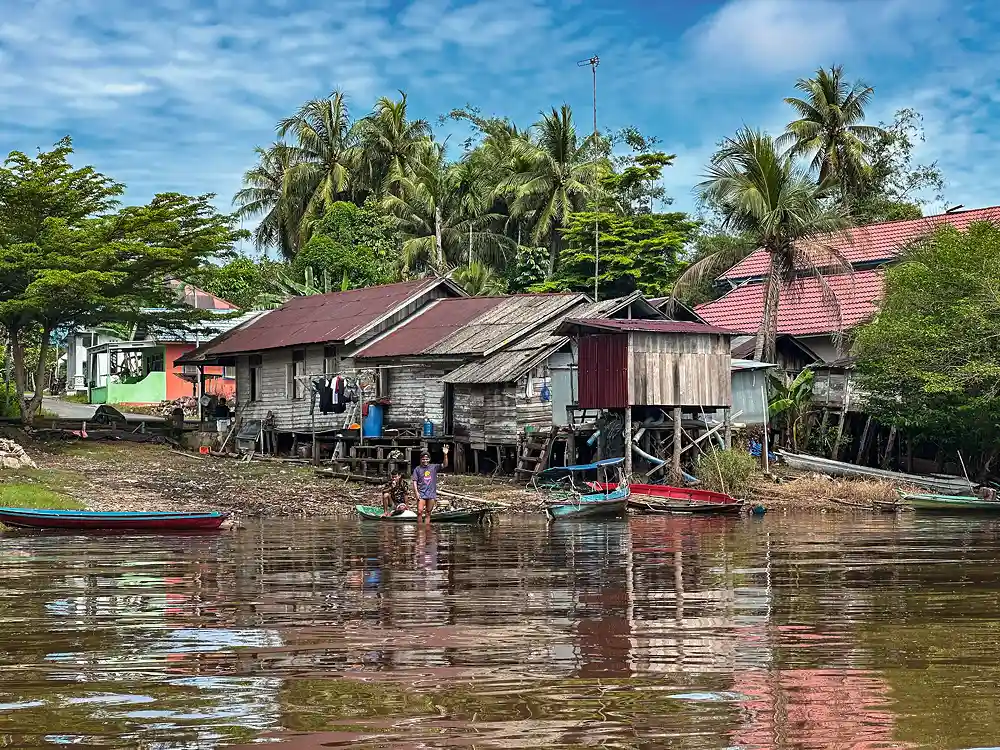 borneo_borneo_am_fluss5_k.gartz